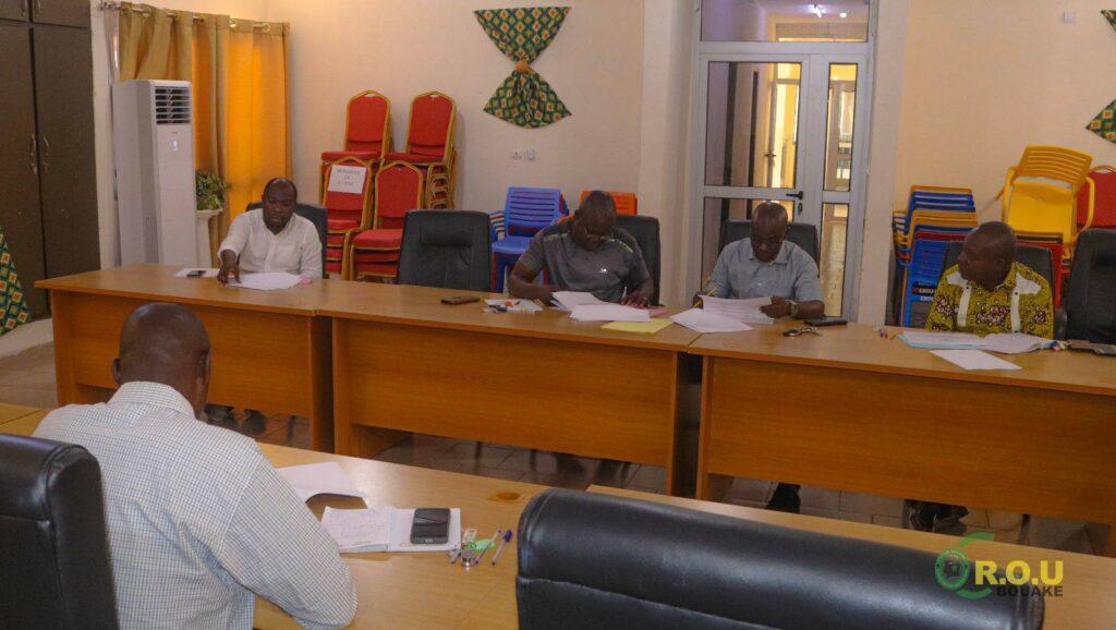 𝐕𝐈𝐄 𝐃𝐄 L’𝐈𝐍𝐒𝐓𝐈𝐓𝐔𝐓𝐈𝐎𝐍 : 𝐋𝐄 𝐆𝐄𝐒𝐓𝐈𝐎𝐍𝐍𝐀𝐈𝐑𝐄 𝐃𝐄𝐒 𝐑𝐄𝐒𝐒𝐎𝐔𝐑𝐂𝐄𝐒 𝐇𝐔𝐌𝐀𝐈𝐍𝐄𝐒 𝐄𝐂𝐇𝐀𝐍𝐆𝐄 𝐀𝐕𝐄𝐂 𝐋𝐄𝐒 𝐀𝐆𝐄𝐍𝐓𝐒 𝐄𝐍 𝐂𝐇𝐀𝐑𝐆𝐄 𝐃𝐄 𝐋𝐀 𝐂𝐀𝐑𝐓𝐎𝐆𝐑𝐀𝐏𝐇𝐈𝐄 𝐃𝐄𝐒 𝐑𝐈𝐒𝐐𝐔𝐄𝐒