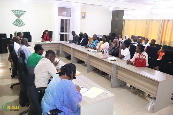 𝐀𝐂𝐓𝐈𝐕𝐈𝐓𝐄𝐒 𝐒𝐎𝐂𝐈𝐎-𝐂𝐔𝐋𝐓𝐔𝐑𝐄𝐋𝐋𝐄𝐒 ET PÉDAGOGIQUES : PRÉPARATIFS DE 𝐋𝐀 𝐓𝐑𝐎𝐈𝐗𝐈𝐄̀𝐌𝐄  ÉDITION DU 𝐏𝐑𝐈𝐗 D&rsquo;𝐄𝐗𝐂𝐄𝐋𝐋𝐄𝐍𝐂𝐄 𝐃𝐄𝐒 𝐄𝐓𝐔𝐃𝐈𝐀𝐍𝐓𝐒 RÉSIDENTS